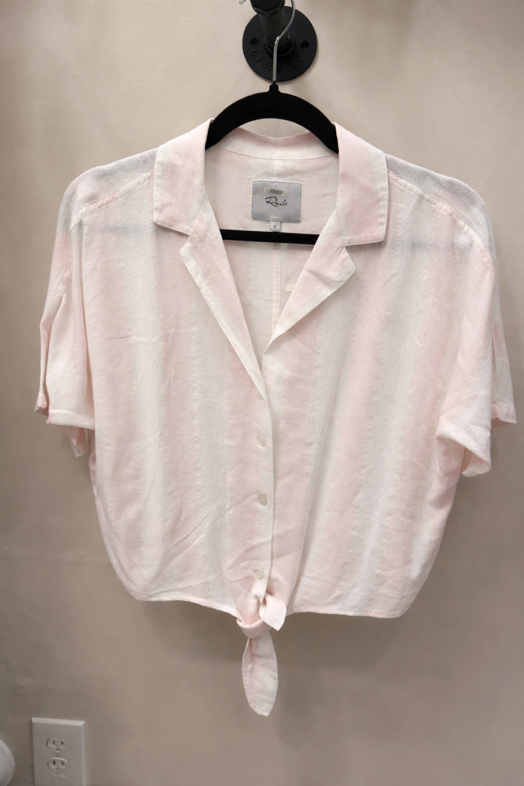 Rails Women's Pink Striped Linen Blend Button Down Tie Front Shirt - Size S
