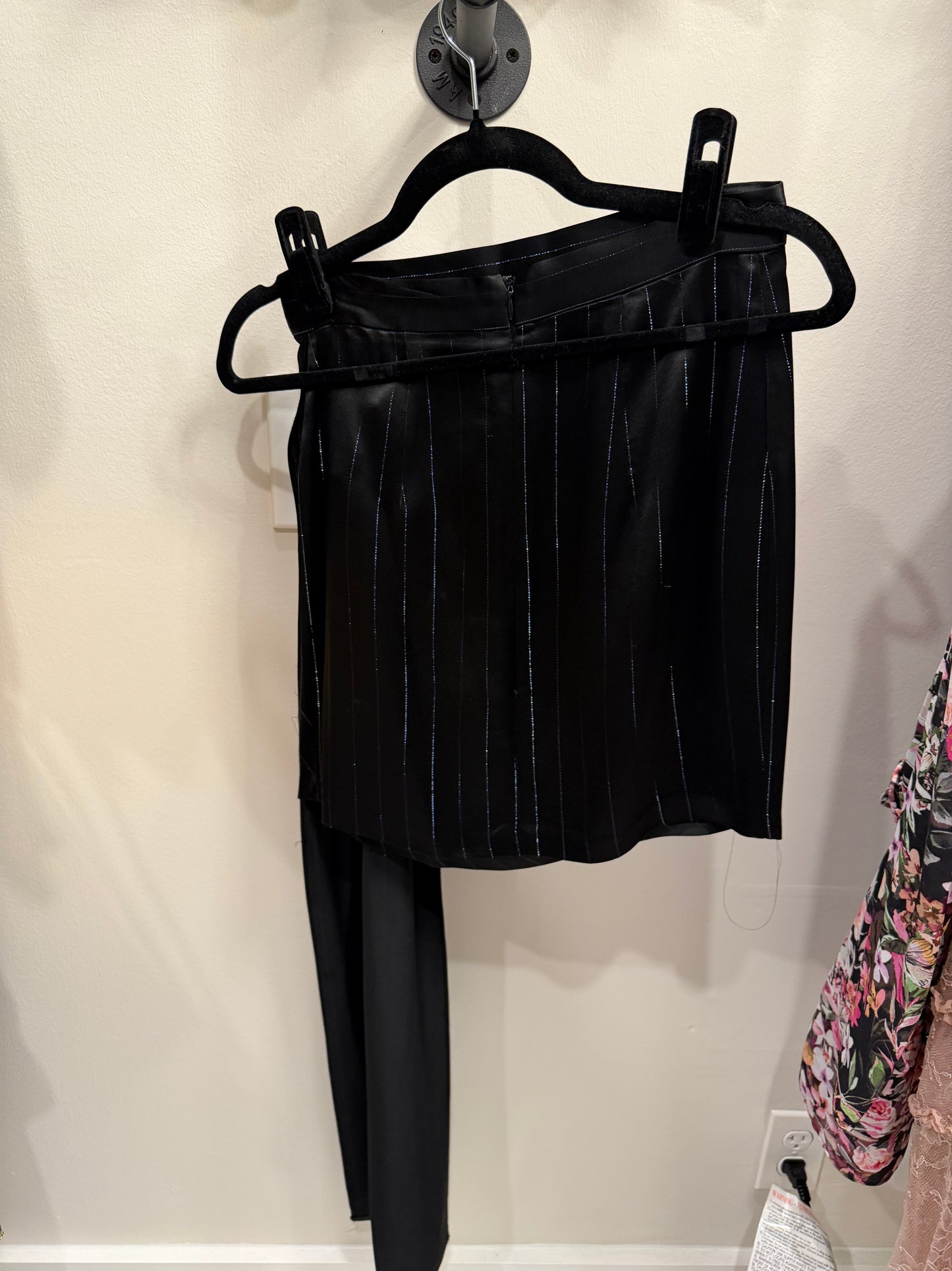 Nonchalant Label Top and Skirt Set, Size XS