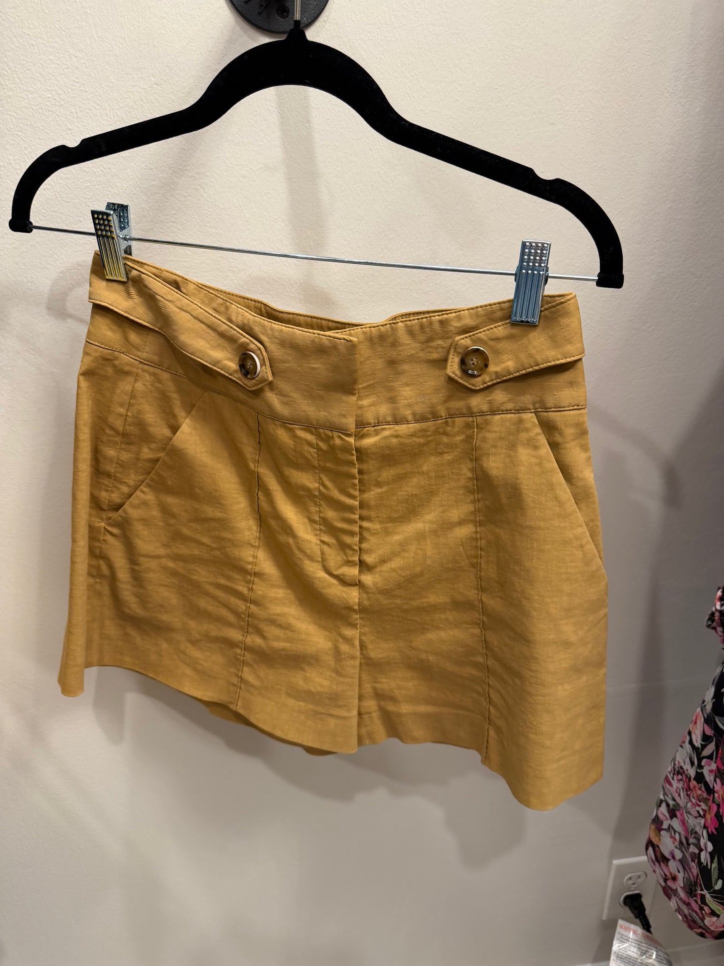 Veronica Beard Tan Vest and Short Set, Size 0/2