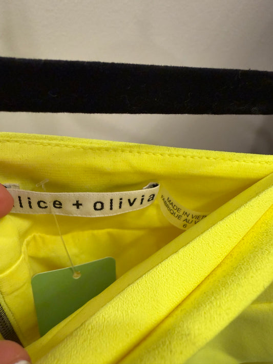 Alice + Olivia Yellow Pleated Mini Skirt, Size 6