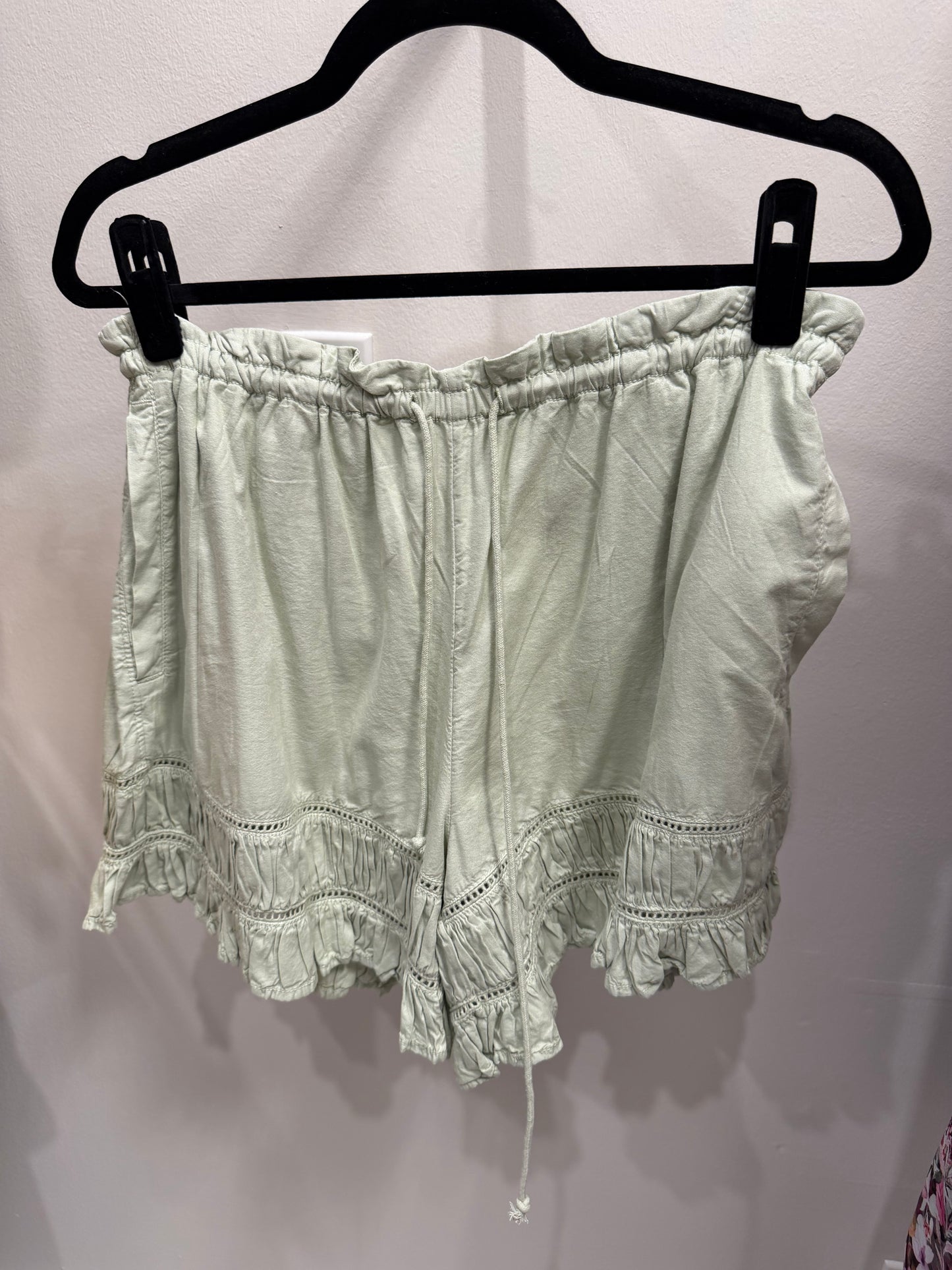 Free People Light Green Ruffle Hem Shorts, Size S