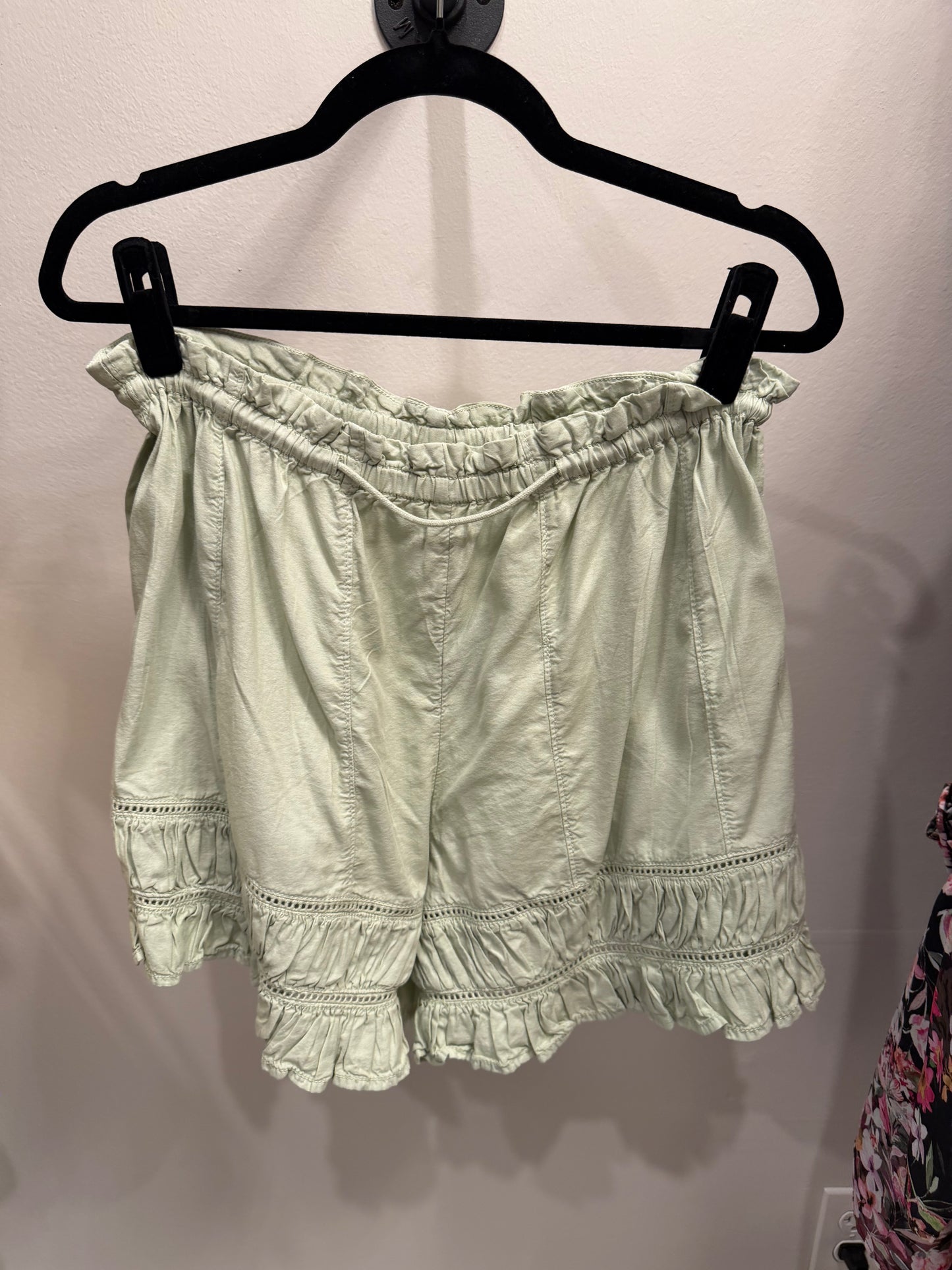 Free People Light Green Ruffle Hem Shorts, Size S