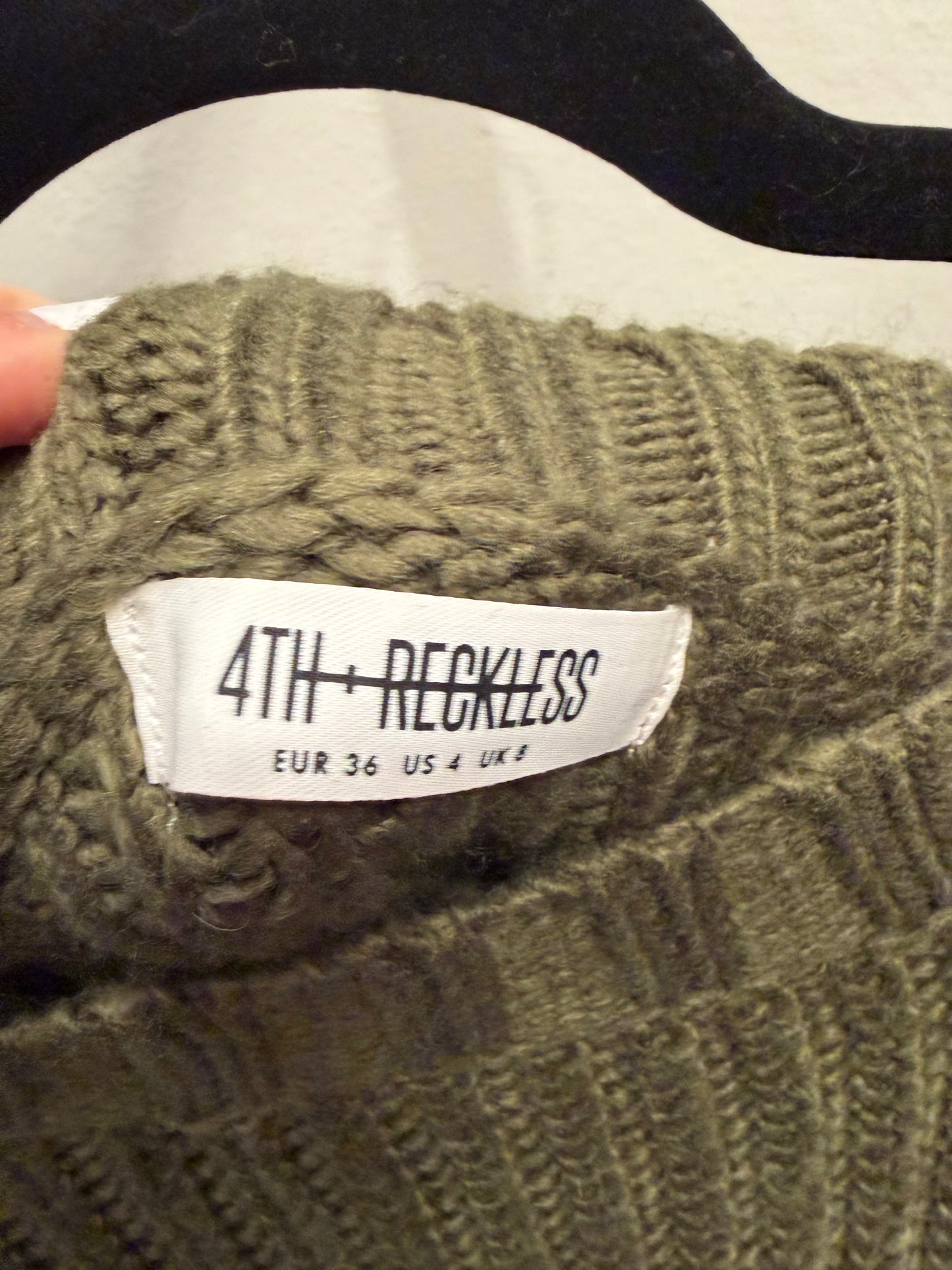 4th and Reckless Open Back Green Knit Sweater, Size 4