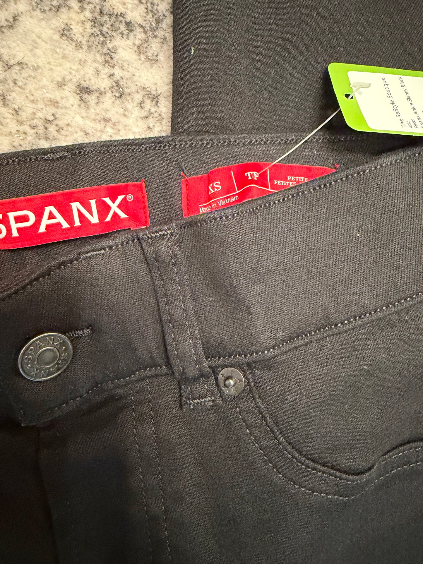Spanxshape Everywhere Ankle Skinny, NWT, Size XS