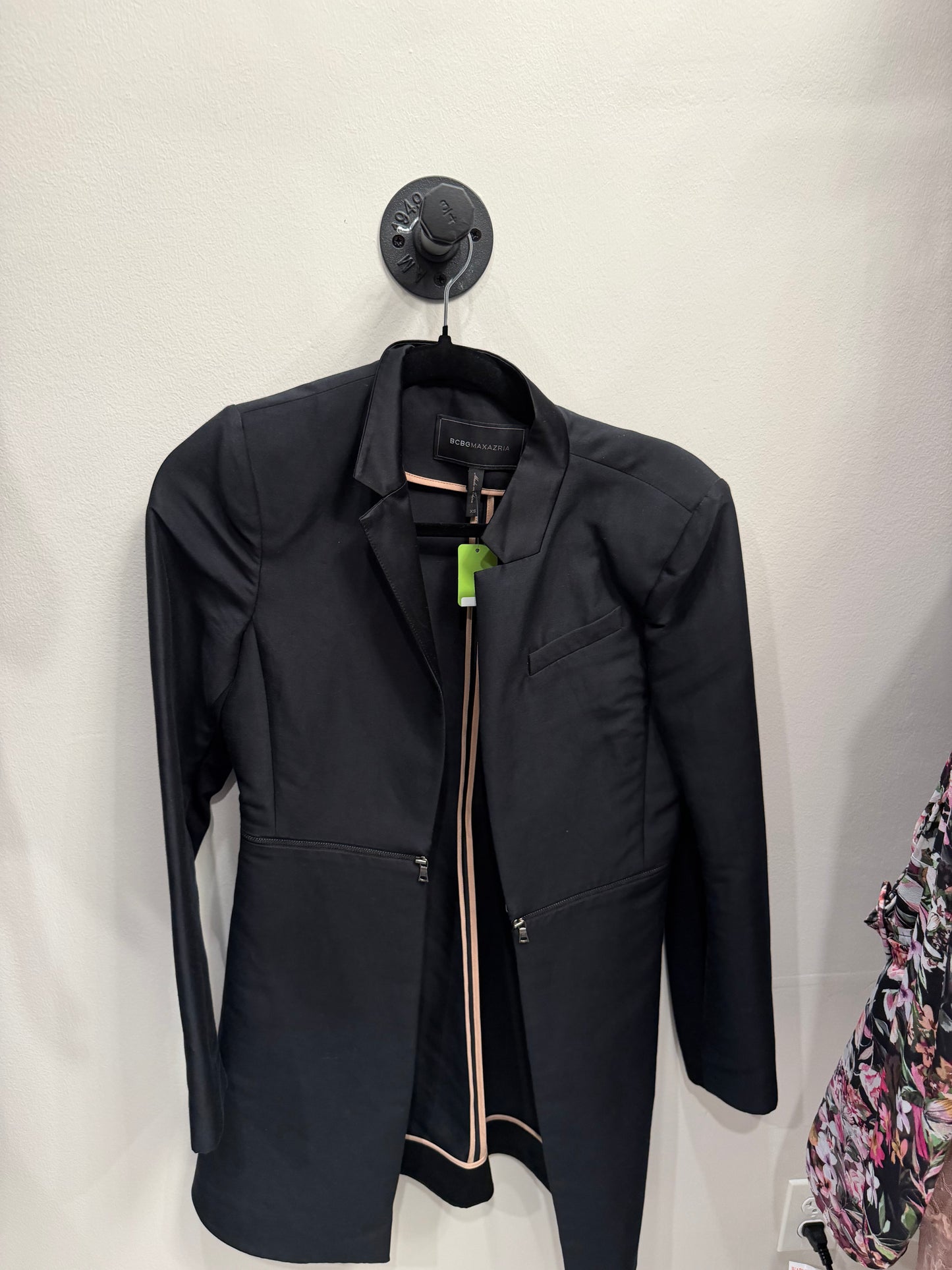 BCBG MAXAZARIA Black Coat With Zipper Detail, Size XS